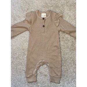 BABY RIBBED ROMPER ONESIE